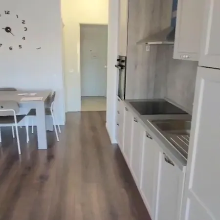 Modern Mountain View P&e Netflix Included *