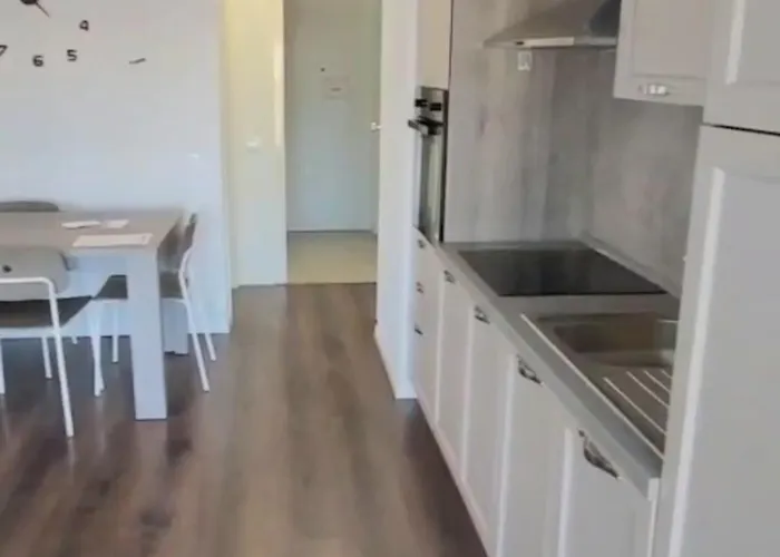 Modern Mountain View P&e Netflix Included *