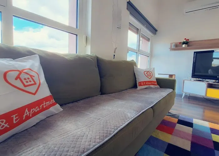 Modern Mountain View P&e Netflix Included * Tirana